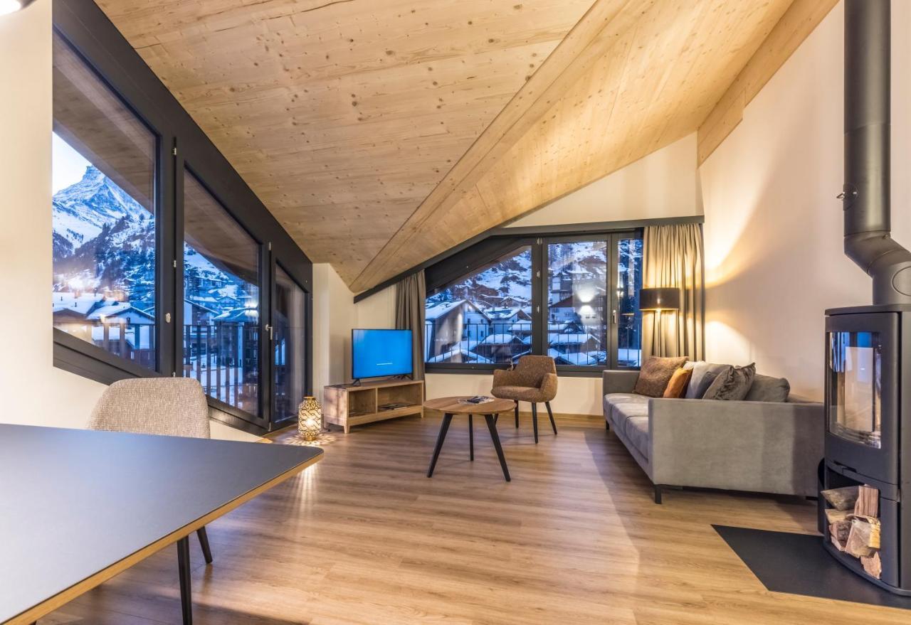 Haus Zur Bruecke Apartment Zermatt Exterior photo